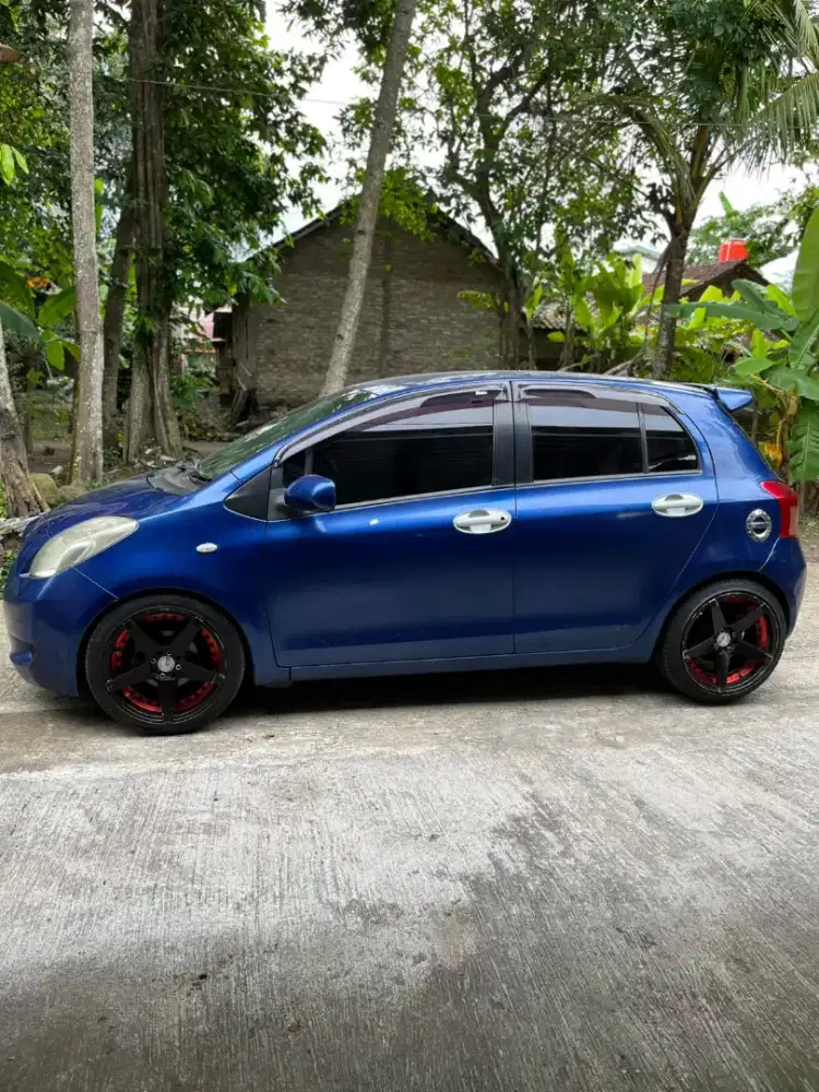 Yaris E A/T matick 2006