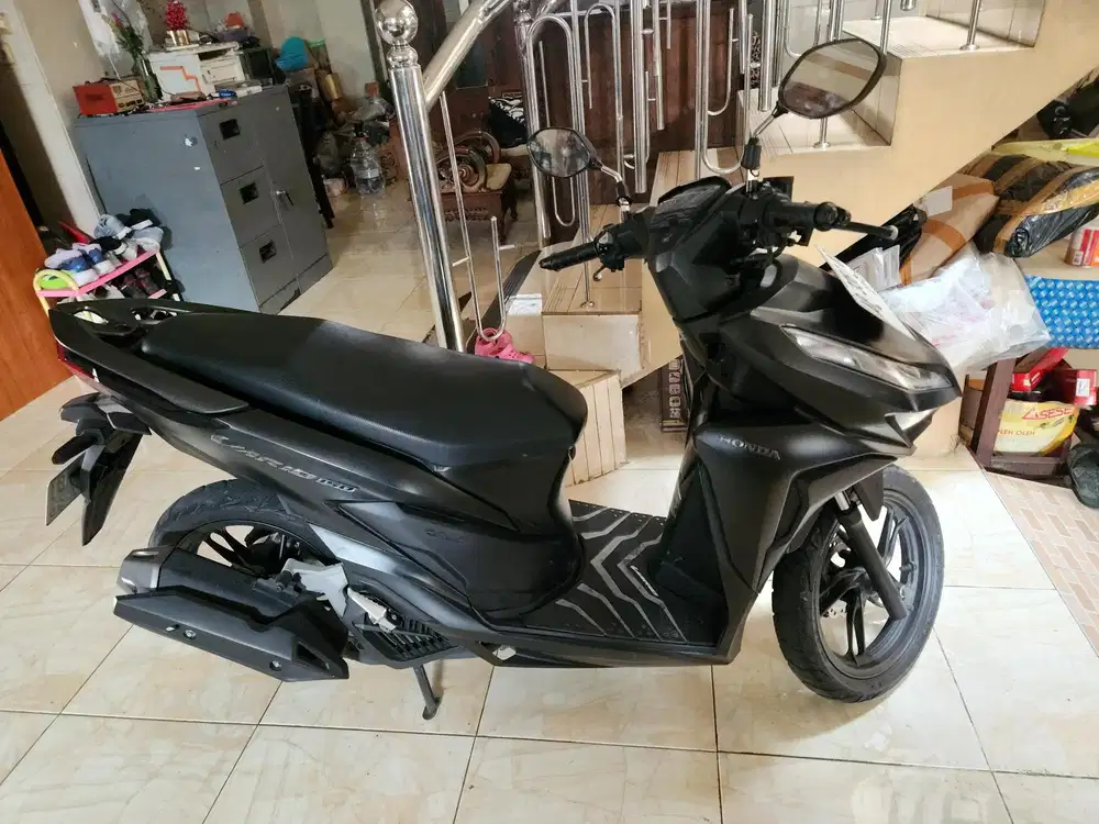 Vario 150 keyless hitam doff 2020 low km gbm