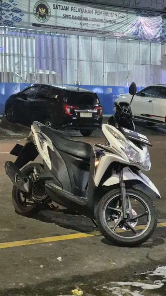 Honda Vario Techno 125 FI KZR 2013 tipe tinggi CBS ISS