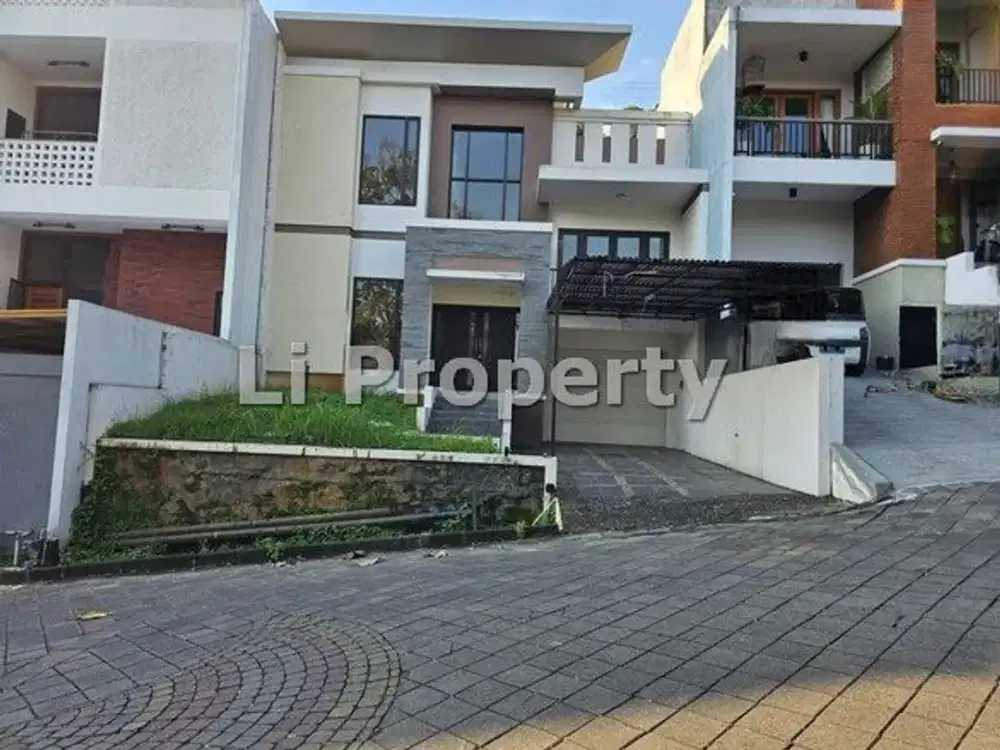 Papandayan, dekat Maria Regina School dan AKPOL, Gajahmungkur, Semarang