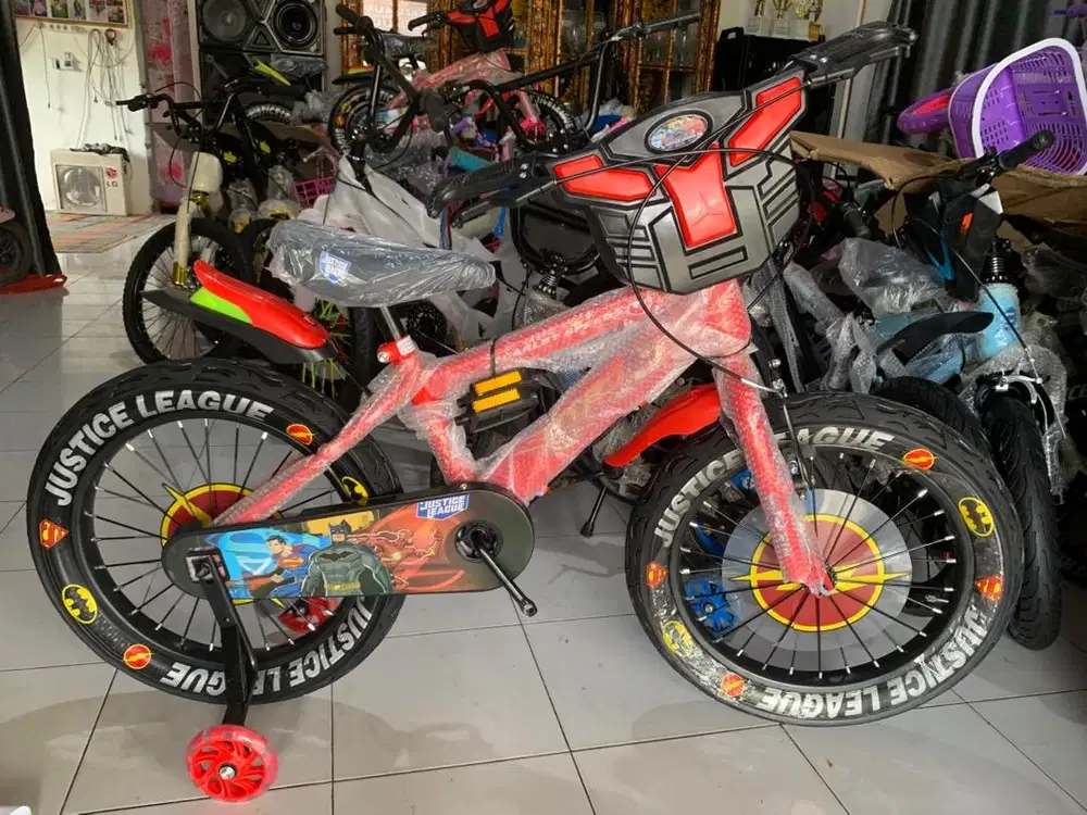 Sepeda baru rumahan harga bersahabat
