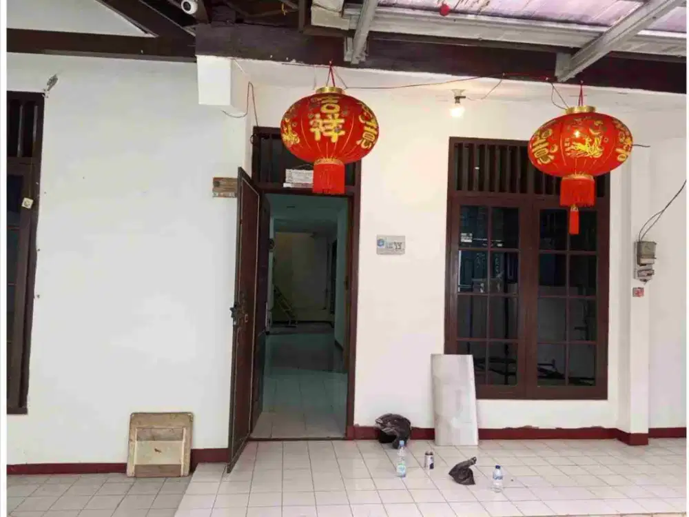 disewakan rumah Sunter paradise 8 x 18 standard cocok utk tinggal dan usaha hanya 70juta/th