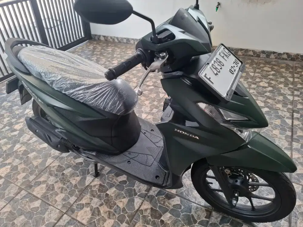 Pajak 2/2027 keyless, honda beat deluxe CBS iss LED charger 2025km12rb