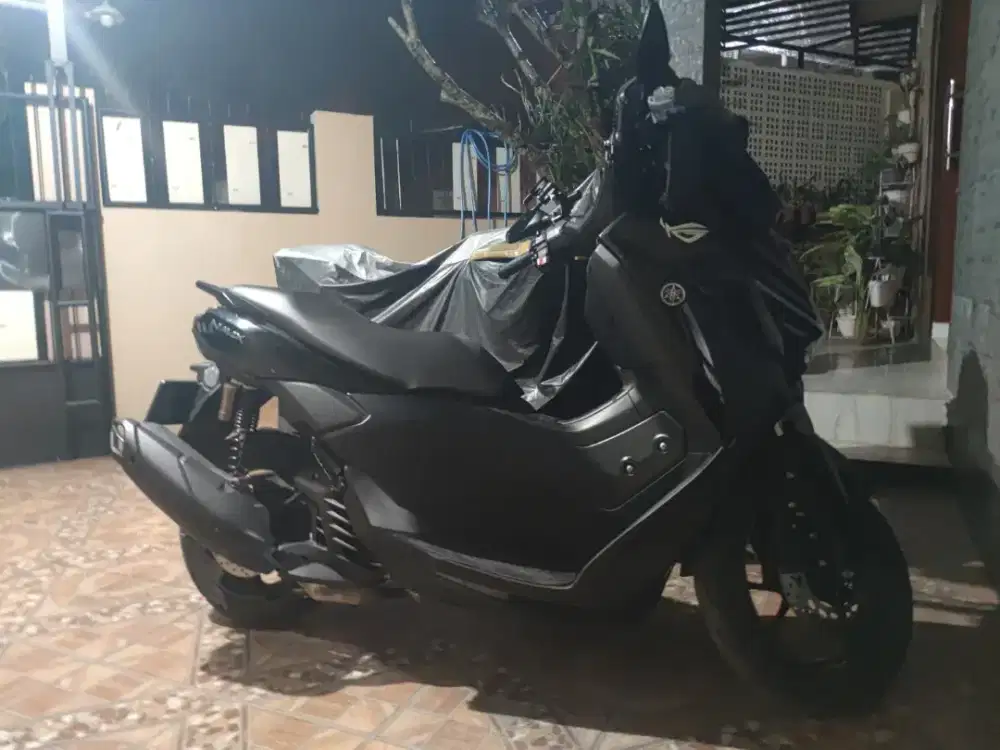 B.U. Dijual motor pribadi karena bosen