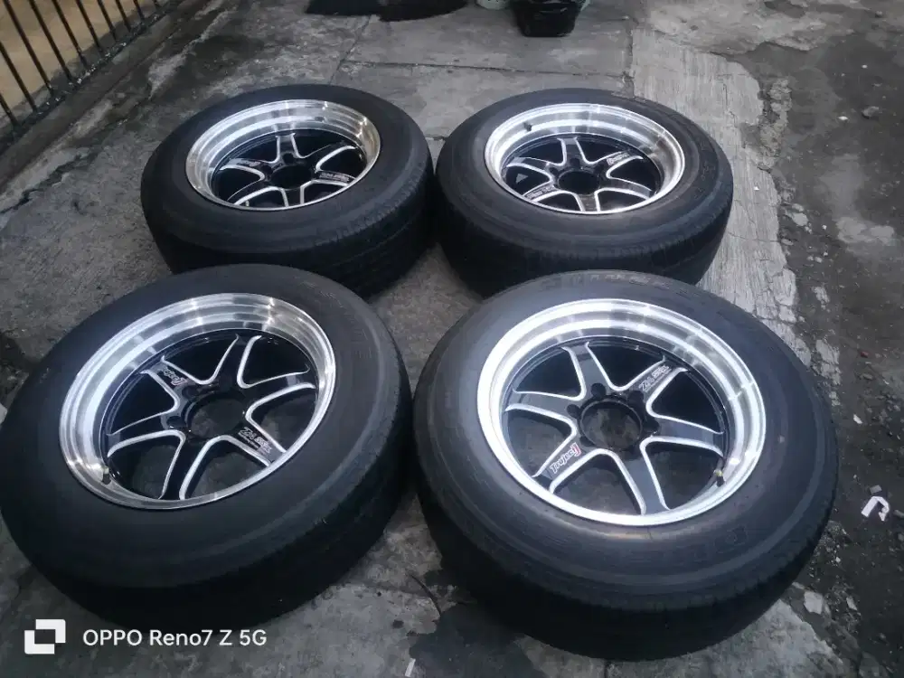 velg sablong r18 lubang 6