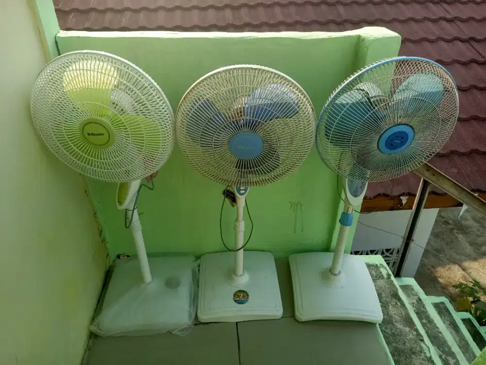 Di jual kipas anggin  ada yg baru 2 in 1 lkp garansi 3 th dan bekas