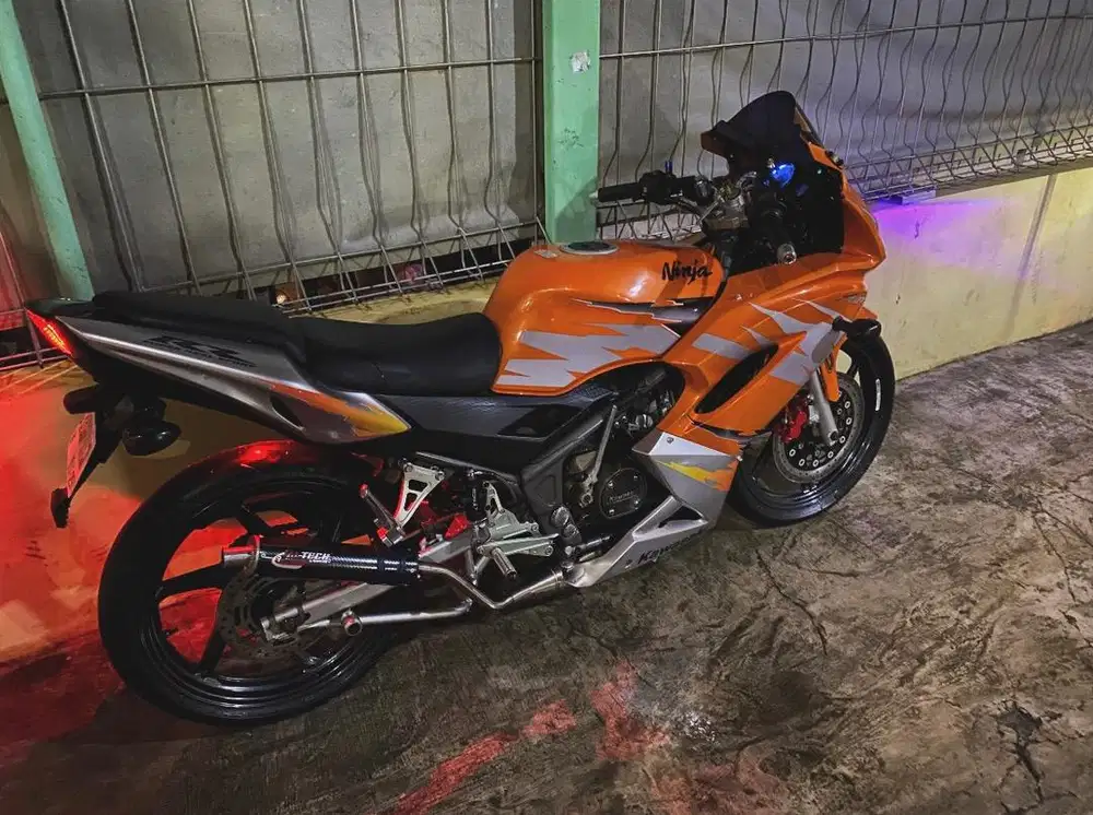 Kawasaki Ninja RR new