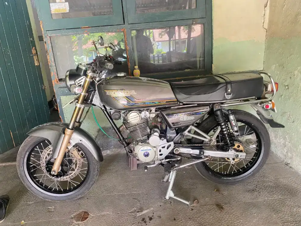 Honda CB K5 full tiger + surat tiger pajak kaleng on plat Z (sumedang)