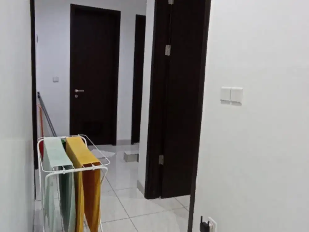 Rumah siap huni di JGC