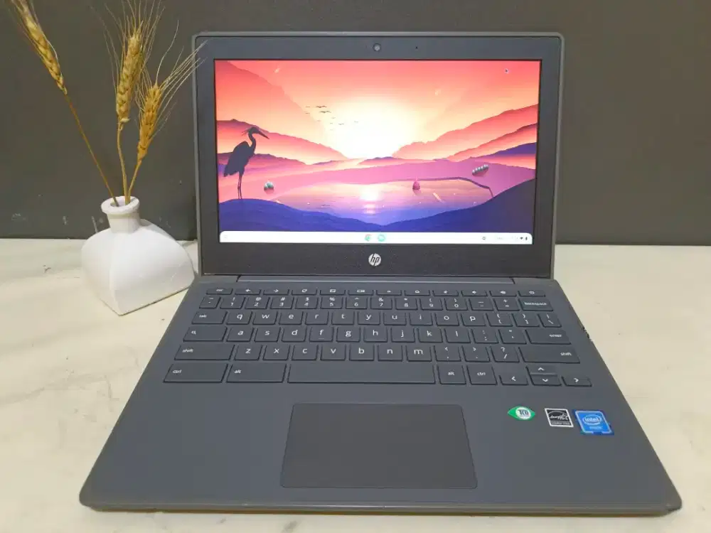Laptop Hp Chromebook 11G8 Super Slim Fast Charging Ada Playstore