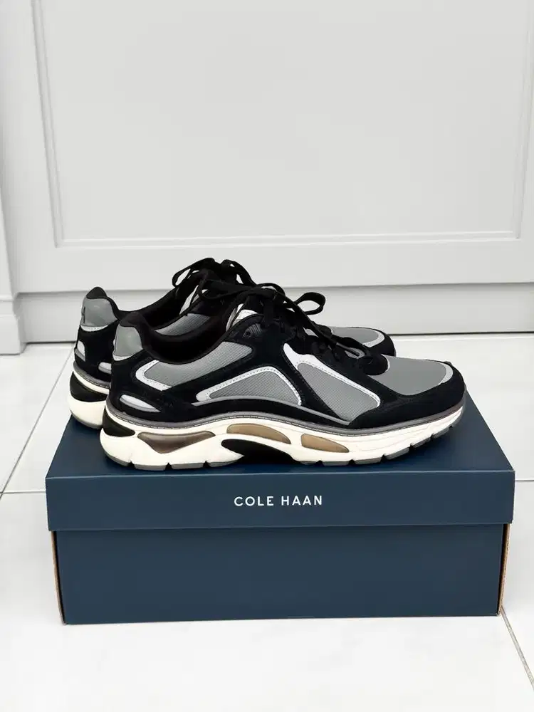 Cole Haan Men Grandpro Millenia Runners - Sepatu Pria (Black) - Black