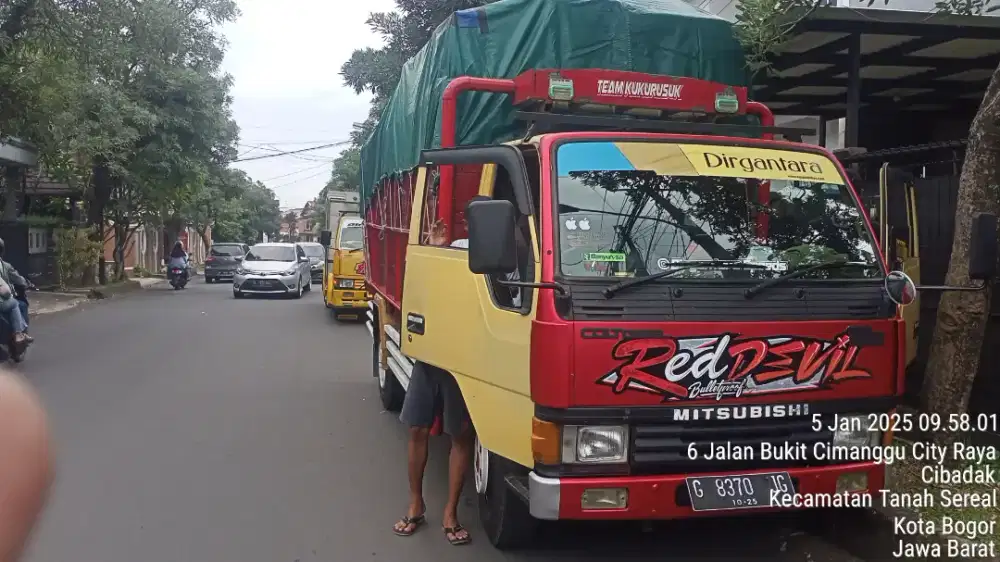Sewa truk pindahan rumah kantor apartement kos2an gudang dll