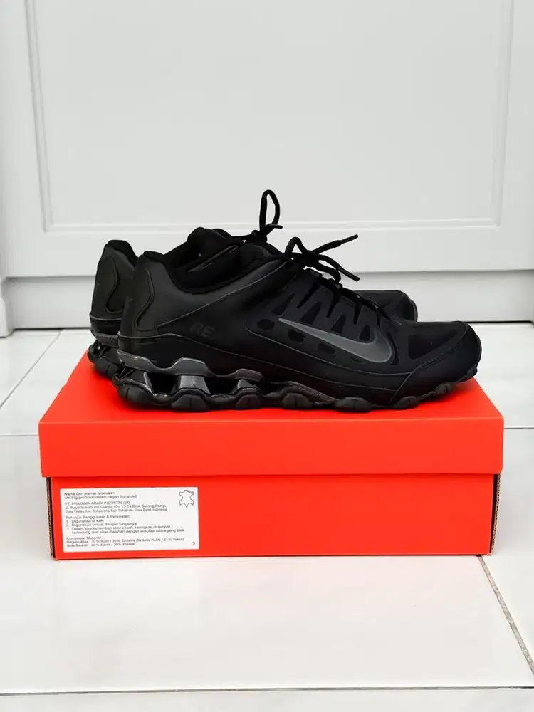 Nike Men Training Reax 8 TR Sepatu Fitness Pria -Black