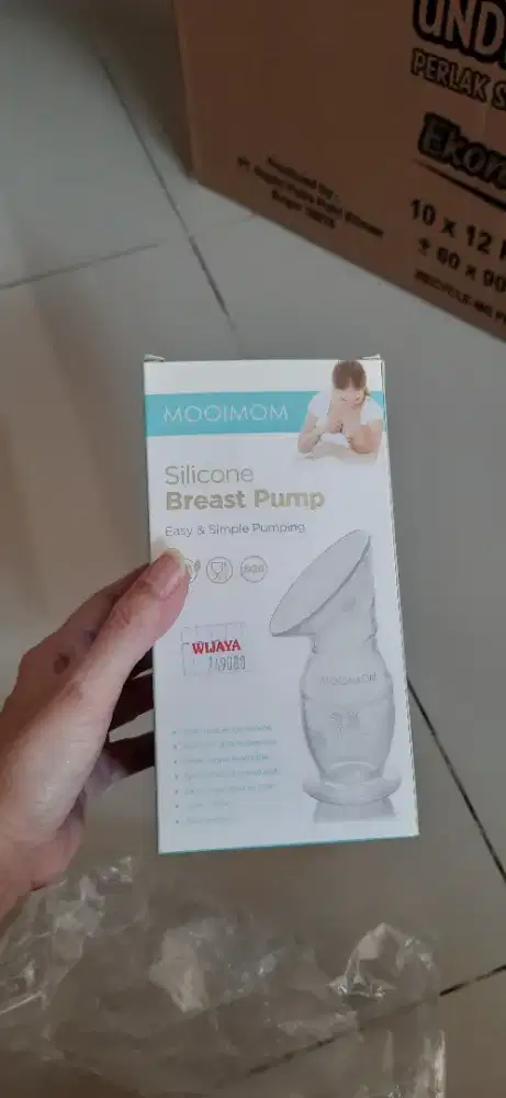 Silicone Breast Pump Mooimom