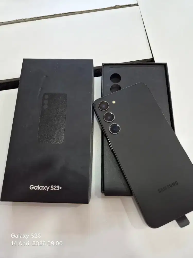 Samsung galaxy S23 plus 512gb