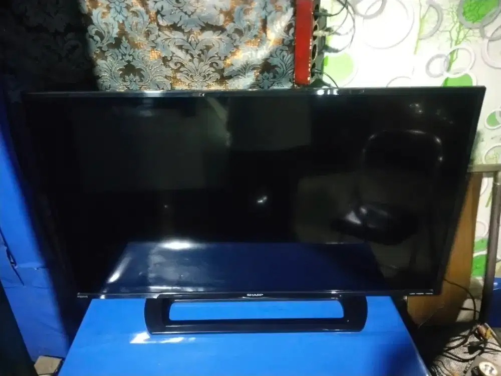 tv led sharp 40in digital