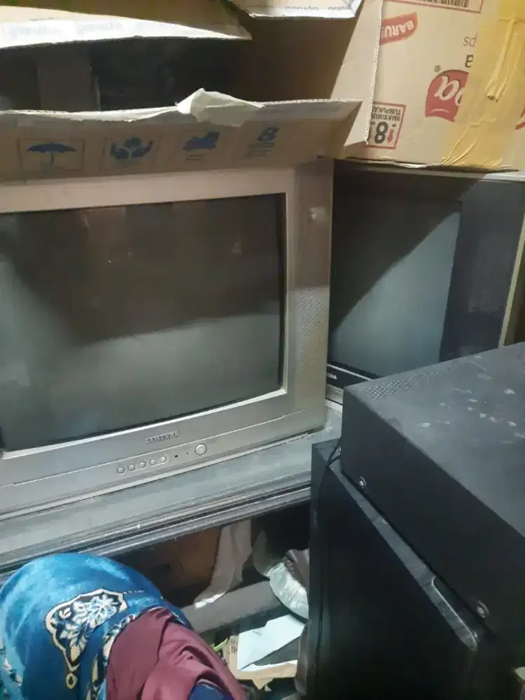 Jual Murah 1 TV TABUNG KONDISI MSH BGS MSH BSA MENYALA GAK RSK