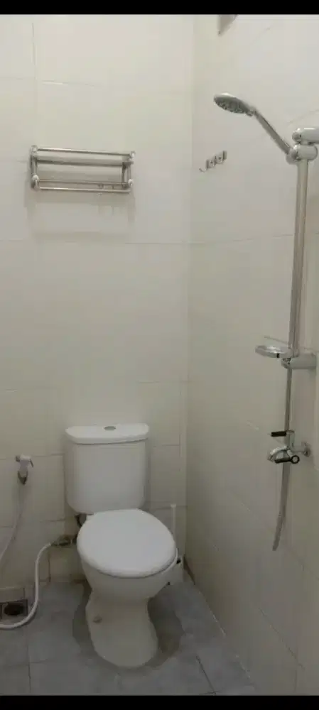 Ruko strategis, Jalan Karya Utama, Keb Baru Jaksel