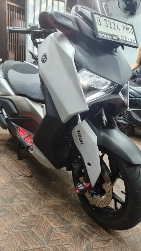 Xmax 2023 low km Seperti baru