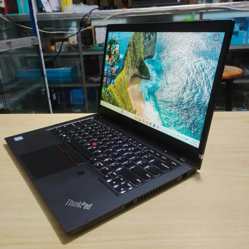 Lenovo Thinkpad T490s Touchscren Intel Core i7 8th 16/256 SSD Mulus