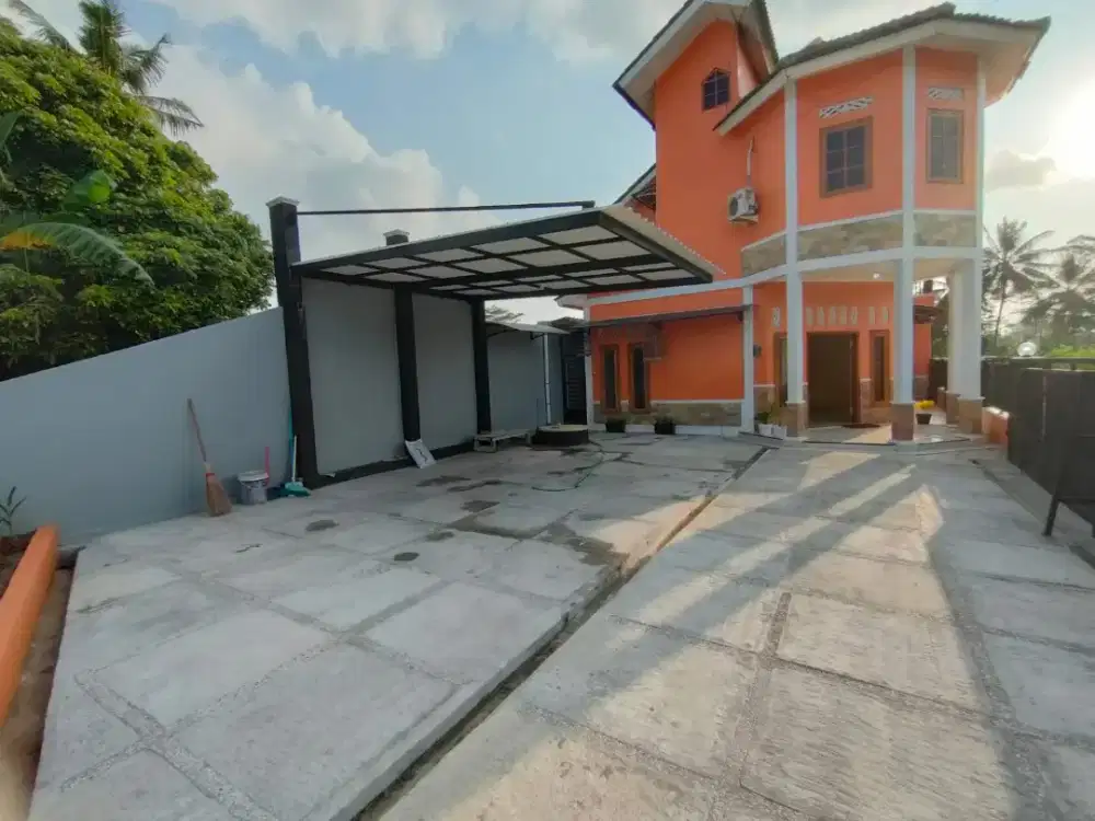RUMAH DIJUAL CEPAT. LOKASI STRATEGIS, ASRI DAN NYAMAN
