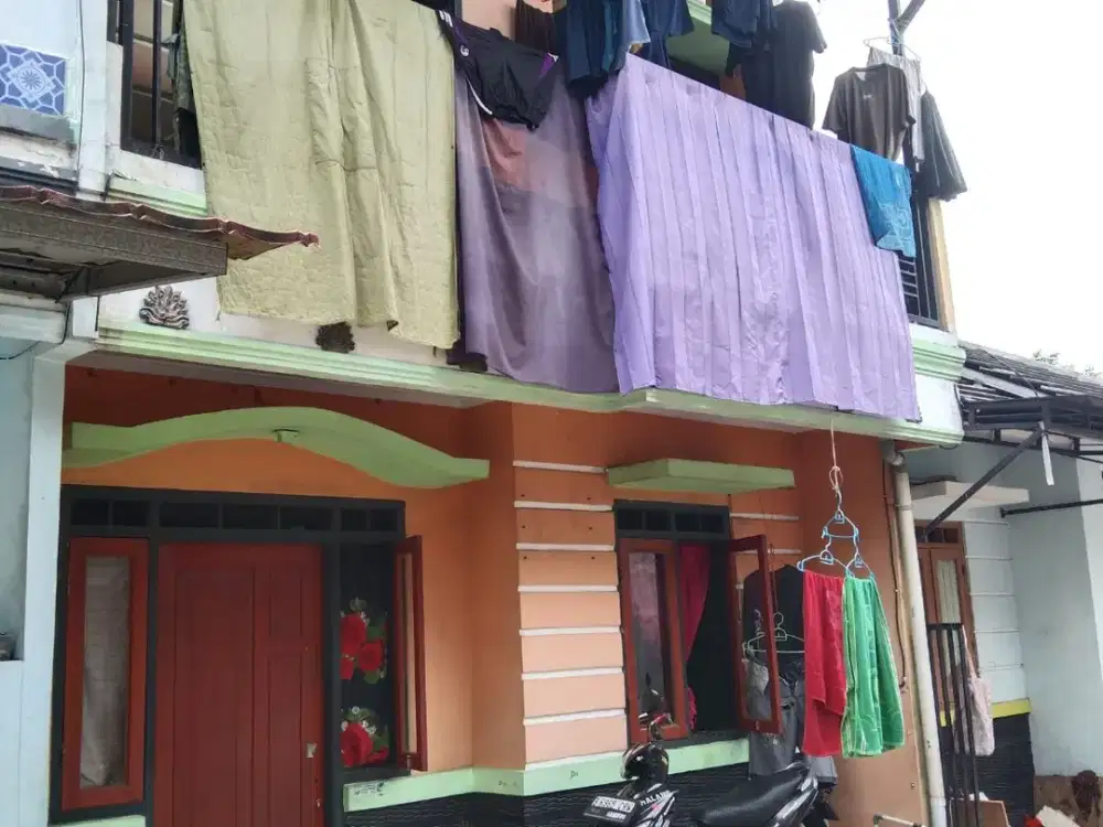 Dijual cepat rumah 2lt Cipondoh tangerang