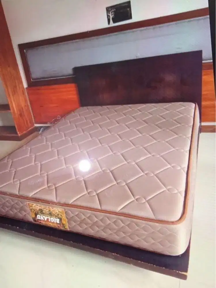 KASUR SPRING BED BIGLAND + DIPAN KAYU SOLID