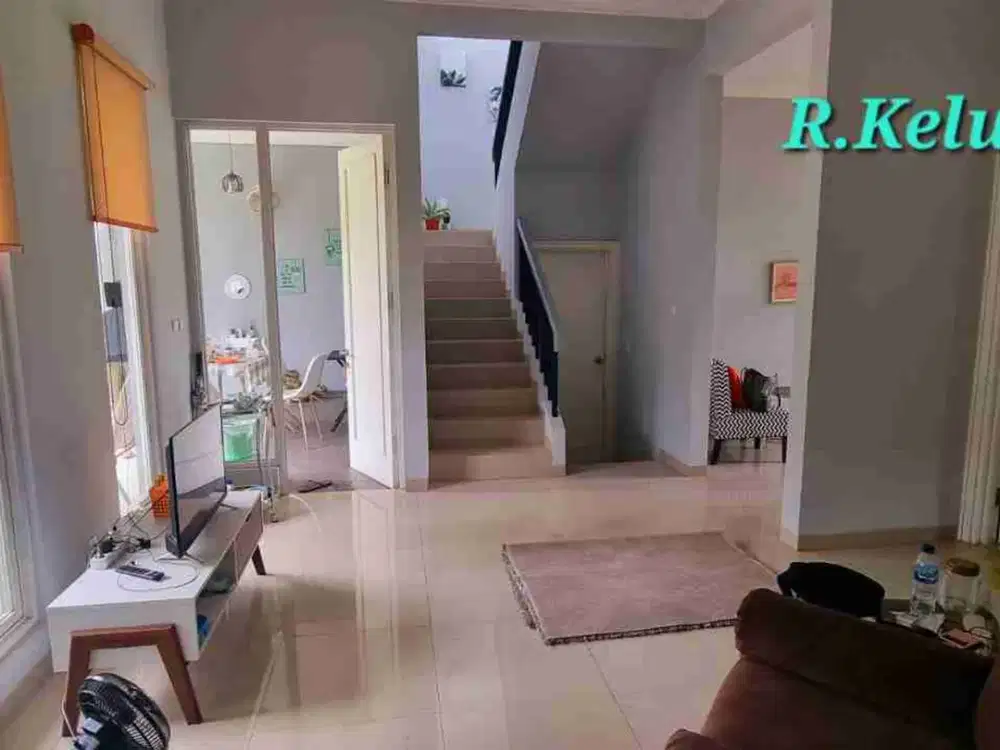 MURAH BUANGET !! Jual rumah Suvarna Sutera 2 lantai 300m2