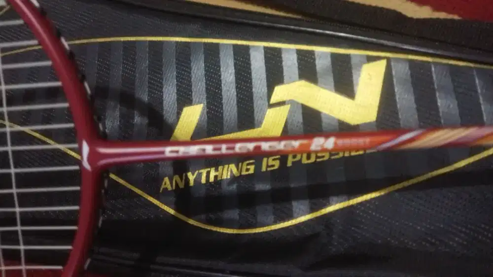 Raket lining Challenger 24