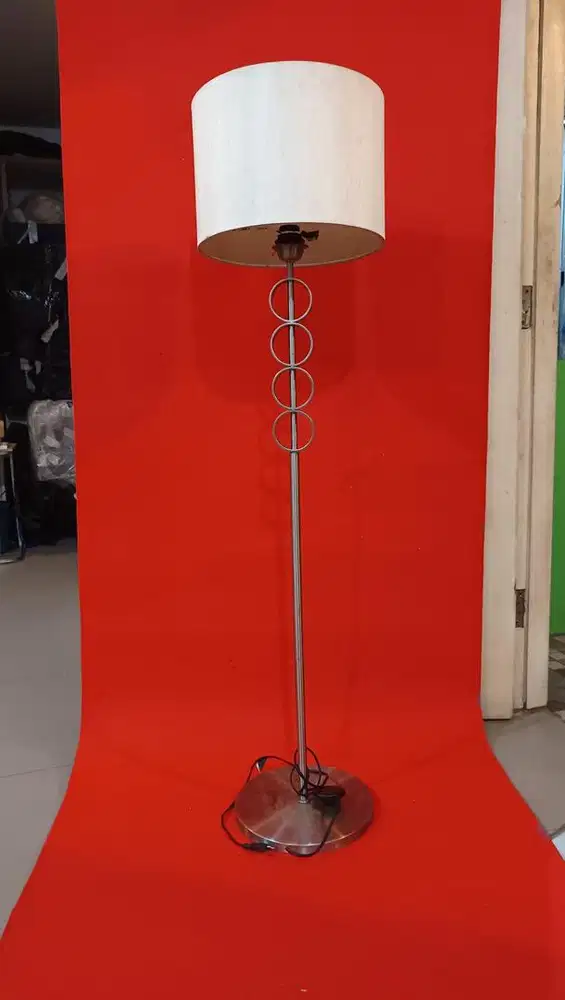 LAMPU LANTAI FLOOR LAMP RETRO VINTAGE JADUL FULLBESI