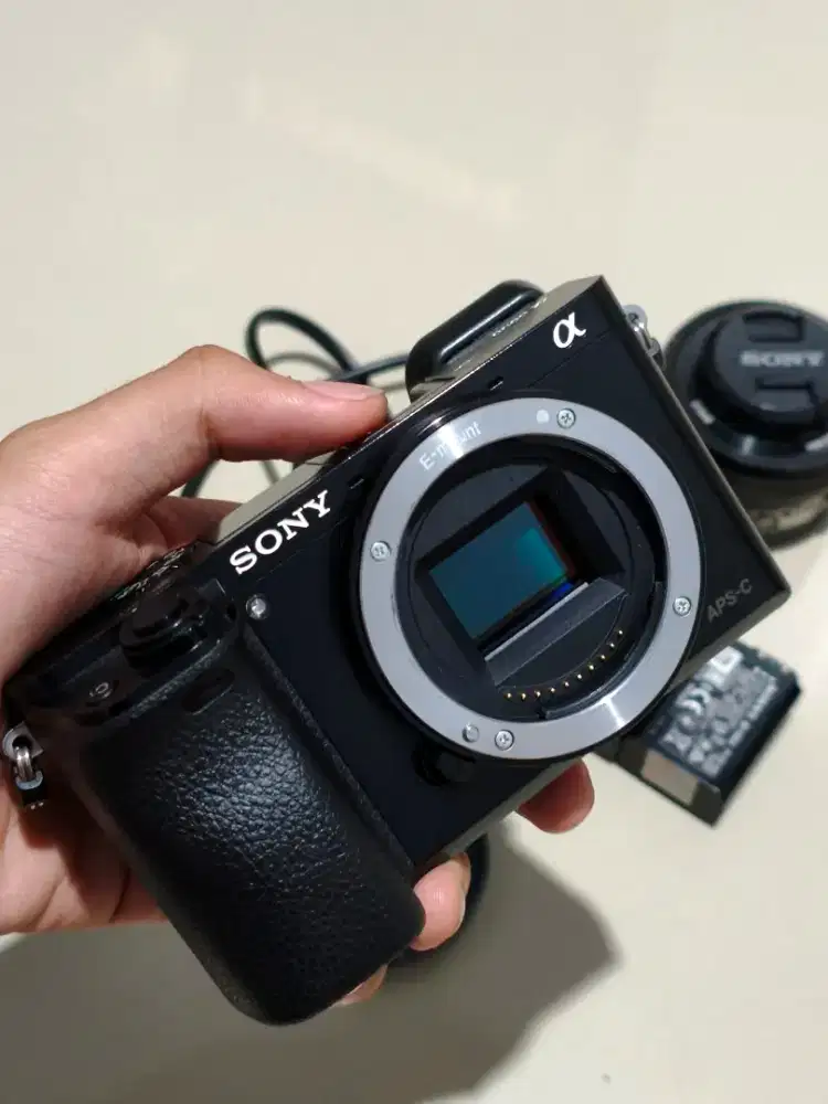 Jual Sony a6000 mulus fullset