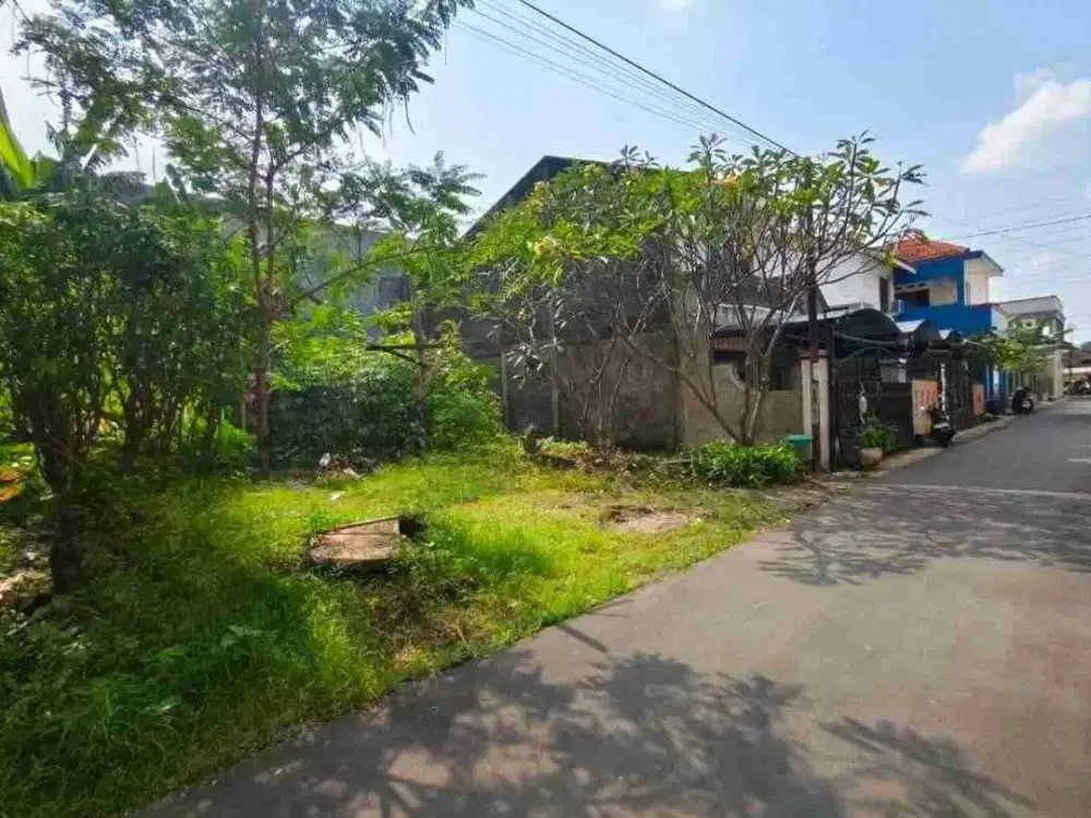 Tanah Pekarangan Kawasan Kampus UMS