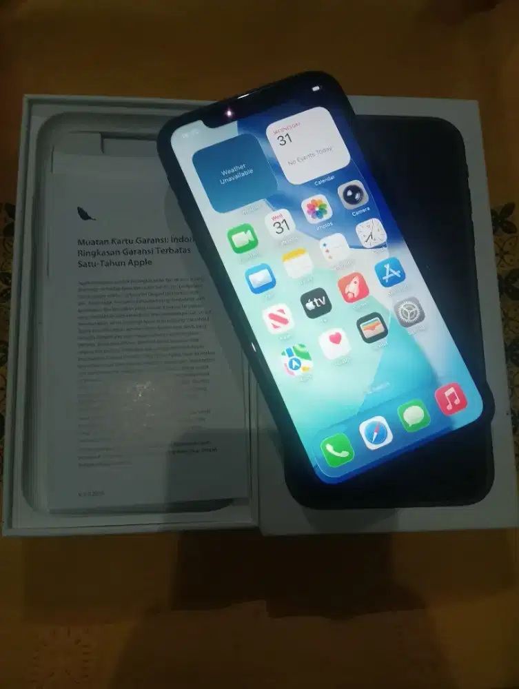 iPhone 11 128GB iBox like new