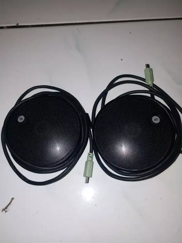 Expansion  Microphones Logitech Normal Minus tdk ada kardus nya