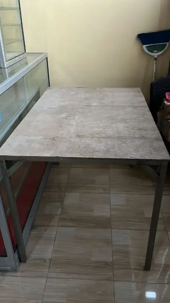 Dijual Meja Berjualan