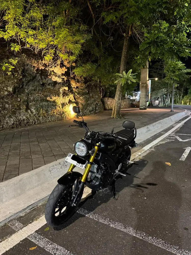 DIJUAL XSR 155 (untuk kuliah dan wisuda)