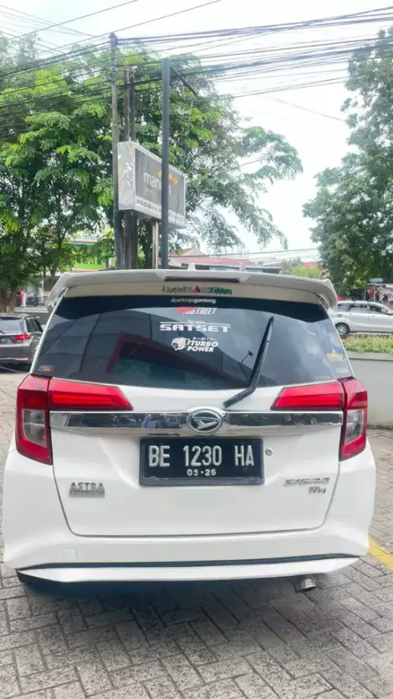 DAIHATSU SIGRA 2021