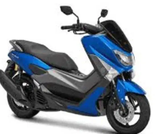Yamaha NMAX warna Biru