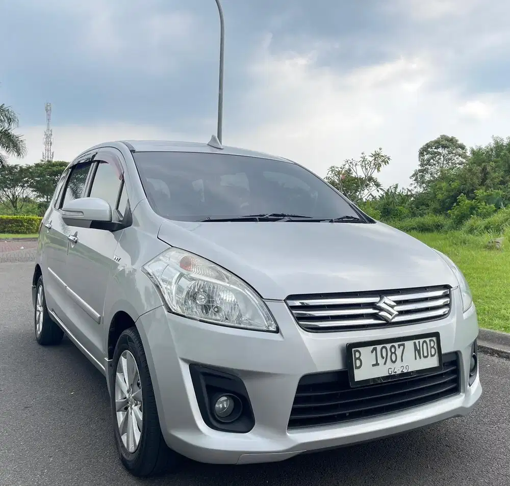 TERAWAT! Suzuki ERTIGA GX 2014 AT Matic SILVER // 2015 AVANZA VELOZ G