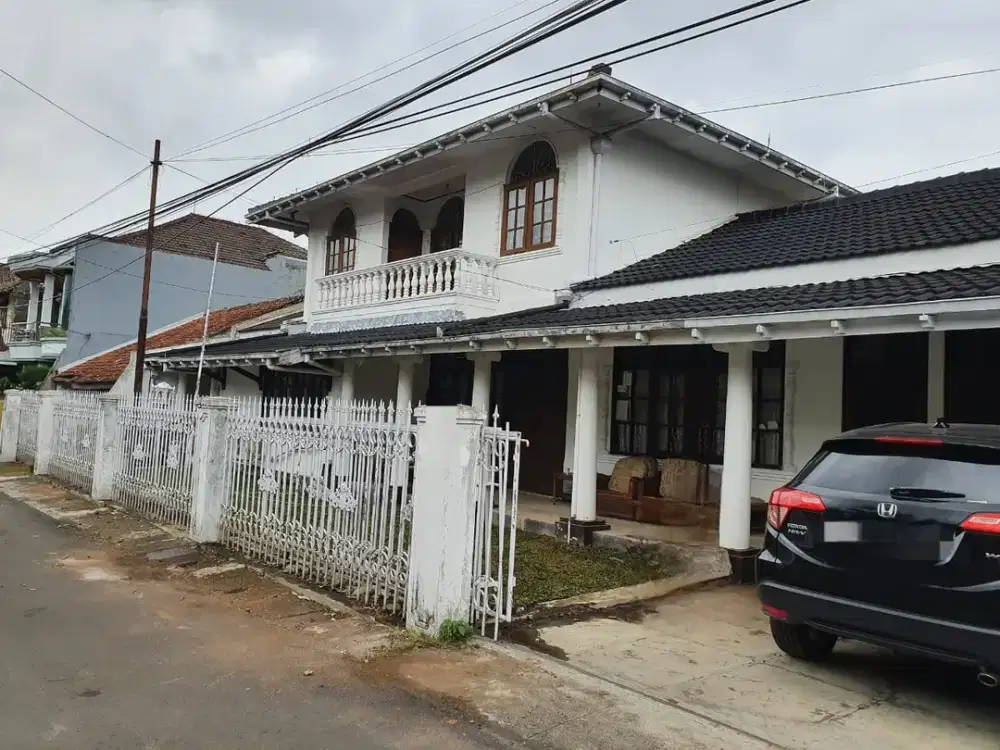 Rumah Luas Furnish Siap Huni Area Cikutra Bandung
