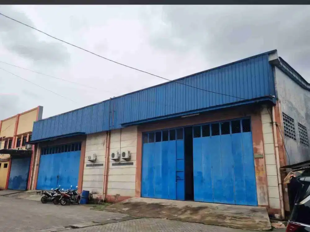 2 Unit Gudang Di Pusat Pergudangan Tangerang, Kota Tangerang