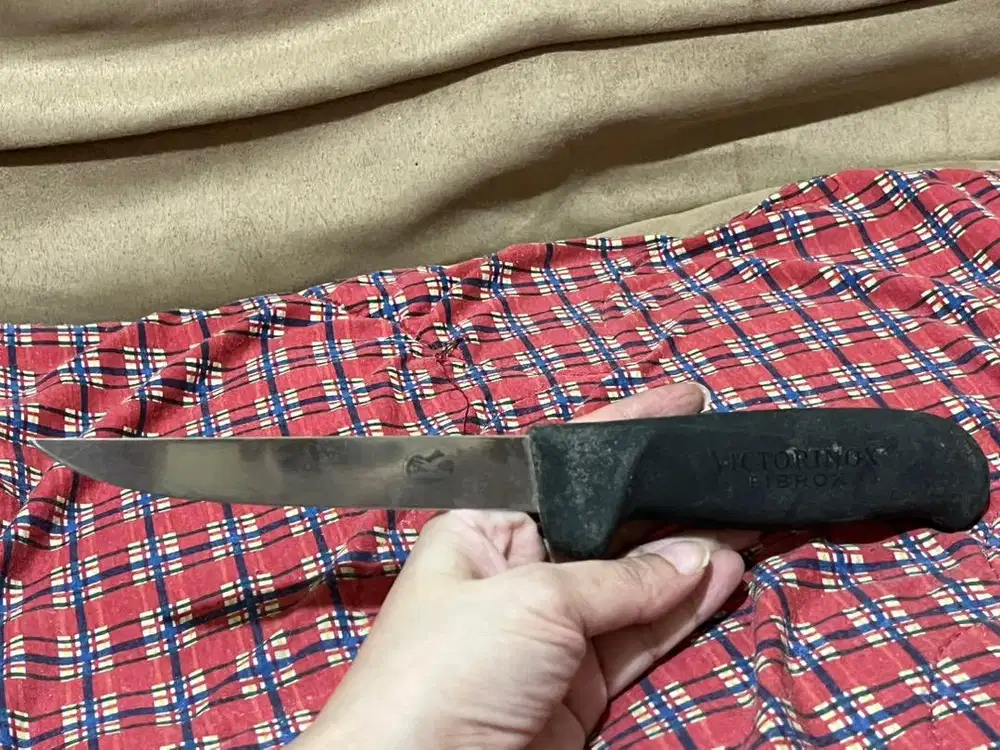 Victorinox Fibrox Boning Knife. 5.6103.12