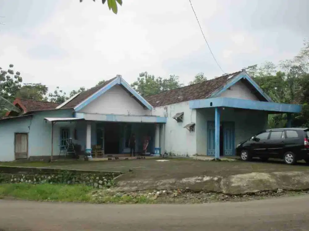 DI JUAL RUMAH
KEL. : SUMBERJO
KEC. : WONOSALAM
KAB  : JOMBANG