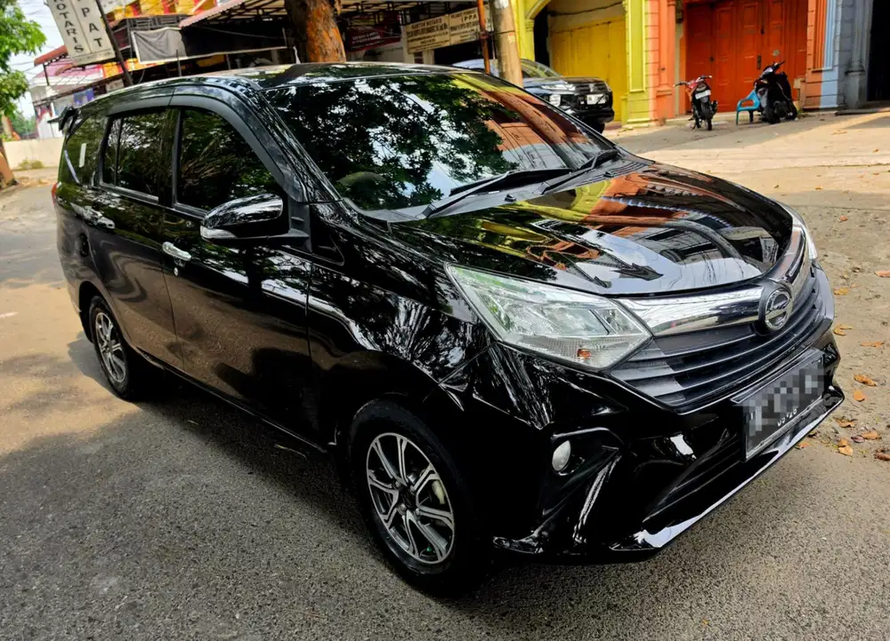 Daihatsu Sigra 2021 DP 7 JUTA