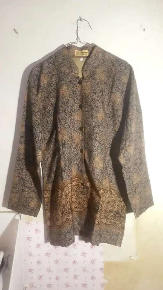 Blouse Batik Wanita Elegan Lengan Panjang Semi Formal Kerja Kondangan