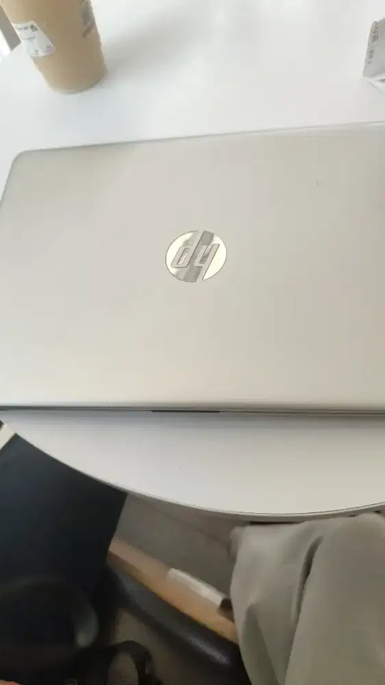 Laptop HP 14s-dk0