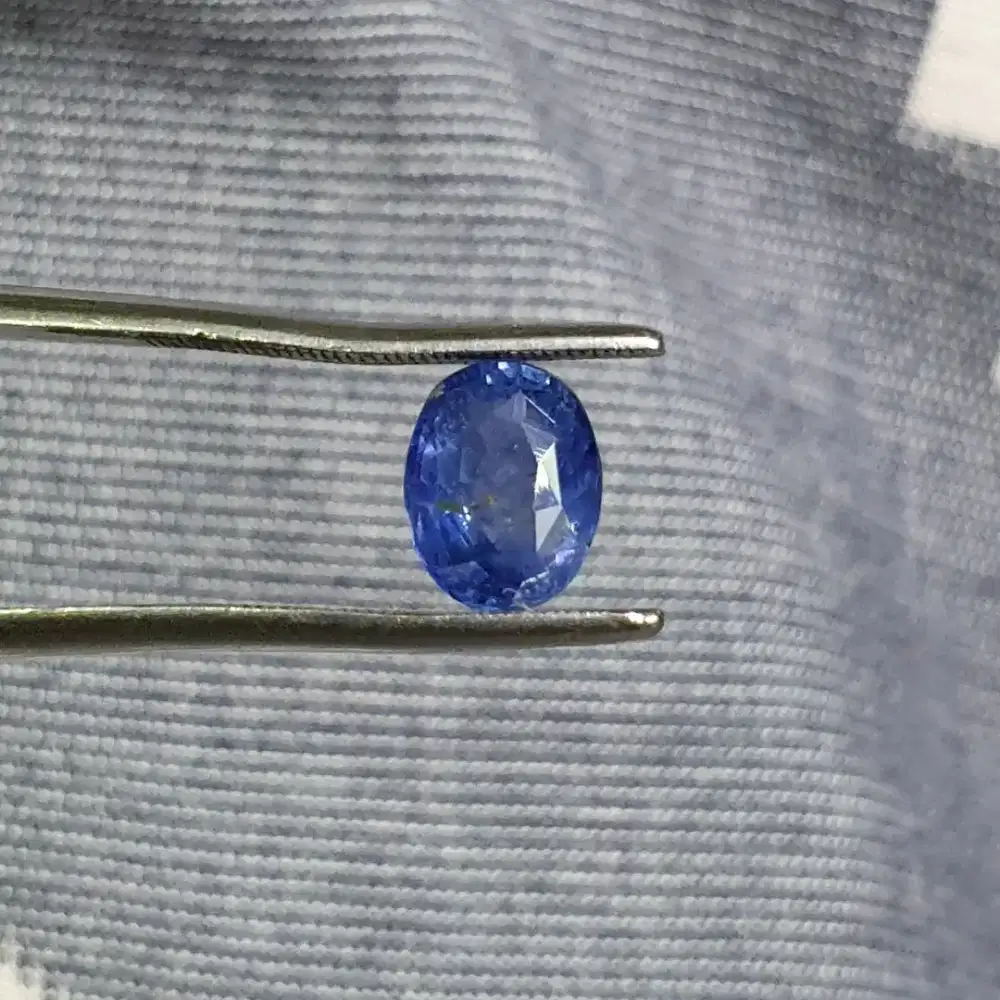 Natural Blue Sapphire Srilanka No Heated 2.32 crt