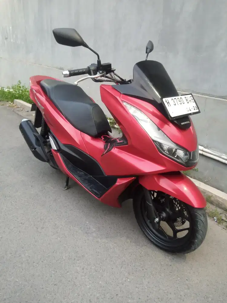 Honda PCX Merah 2023