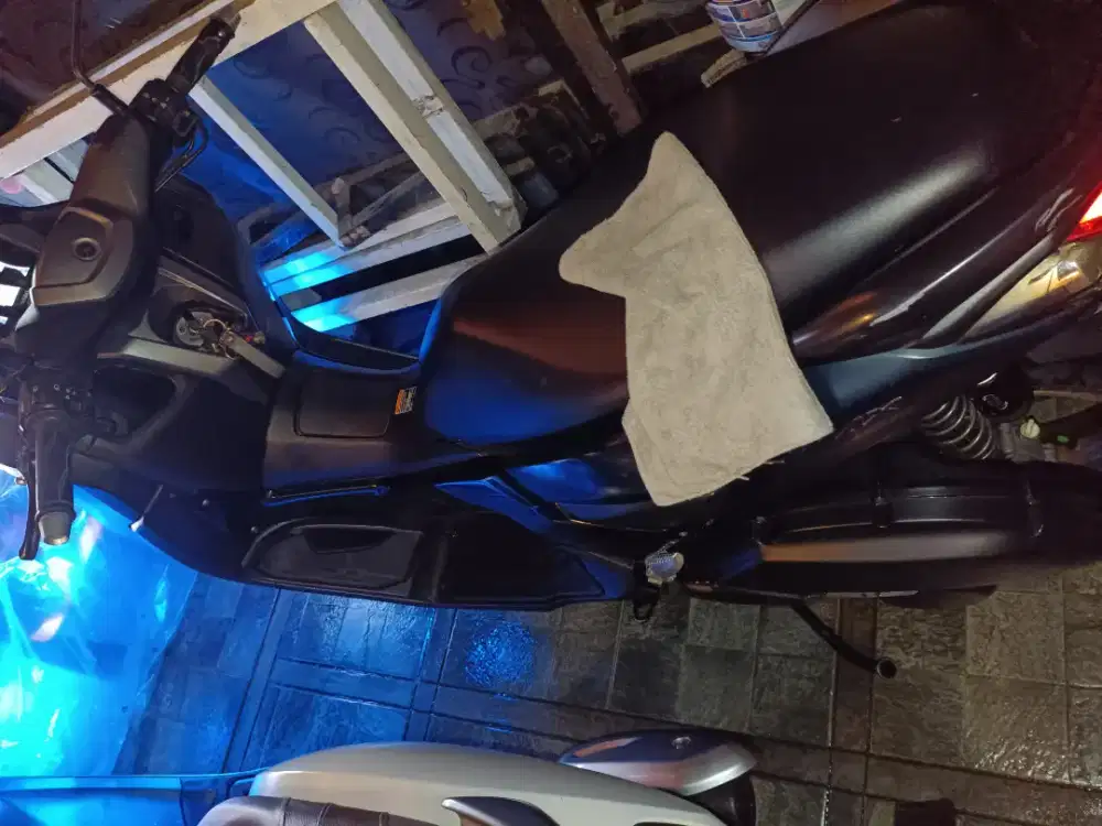 Nmax 2022 second plat F