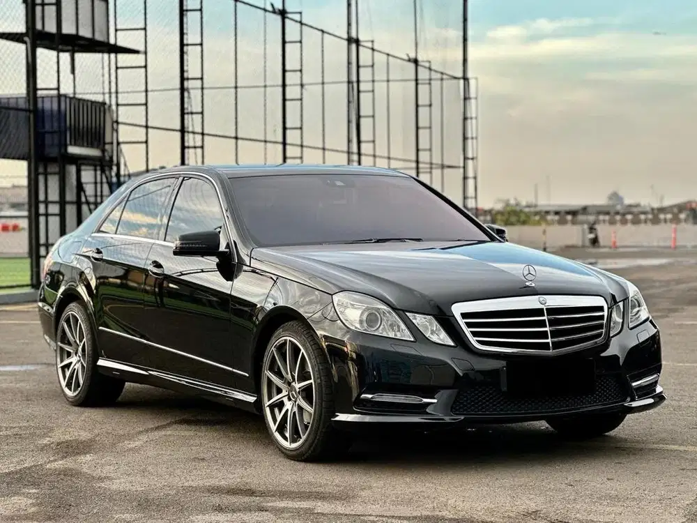 Mercedes Benz E250 w212 AMG avantgarde siap pakai